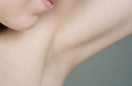 沈陽面部吸脂醫(yī)院推薦！專家團(tuán)隊(duì)實(shí)力強(qiáng)悍，品質(zhì)認(rèn)證靠譜！