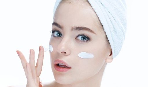 選擇更適合您的國(guó)內(nèi)植發(fā)醫(yī)院——評(píng)估新生與雍禾專業(yè)程度