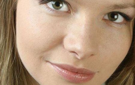 廈門(mén)中山醫(yī)院洪素莊醫(yī)生個(gè)人簡(jiǎn)介及隆胸案例圖分享