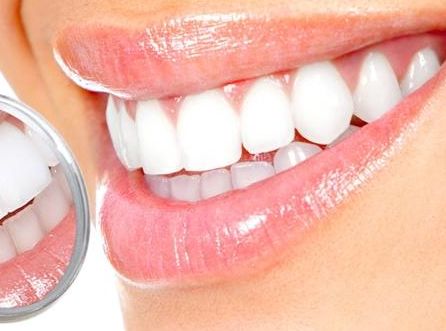 廣州知名醫(yī)生陳建武外切眼袋技術好評如潮，真實案例揭秘!