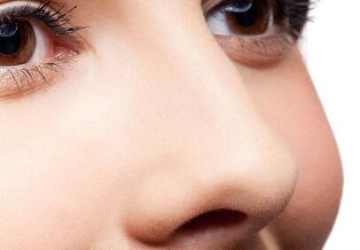 重慶當(dāng)代整形美容醫(yī)院醫(yī)生技術(shù)過(guò)硬？醫(yī)院設(shè)備專業(yè)到位嗎？