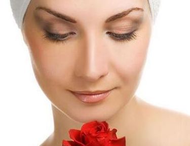 莊洪興醫(yī)生的雙眼皮手術(shù)前后對(duì)比圖引領(lǐng)時(shí)尚潮流，一探四川西嬋整形醫(yī)院的魅力和價(jià)格表曝光！