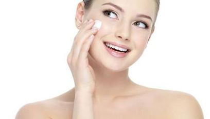 成都恩喜整形醫(yī)院的隆鼻效果如何？長達90天的變化細節(jié)圖揭秘