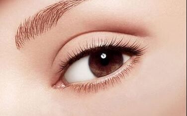 整容醫(yī)生王先成的臨床經(jīng)驗(yàn)與技術(shù)實(shí)力揭秘，坐診醫(yī)院資訊詳解！