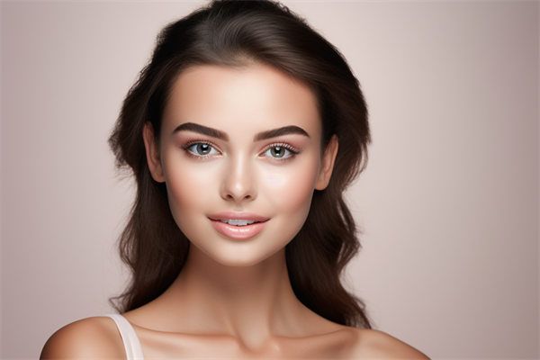 九院隆鼻預約時間：提前一周聯(lián)系魏皎楊嫻嫻醫(yī)生