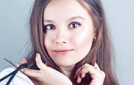 重慶鼻整形專家謝錦清：鼻部整形案例剖析與收費(fèi)參考