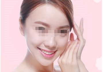 翹臀秘訣：告別扁平，塑造迷人微笑臀