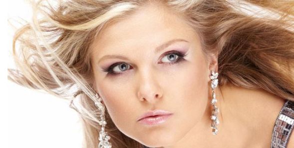 成都米蘭柏羽隆胸技術(shù)精湛！張雪峰、魏家兵專(zhuān)家坐診，案例價(jià)格全公開(kāi)