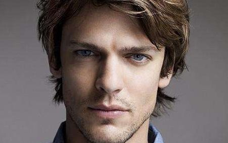 杭州去眼袋哪家醫(yī)院好？價格參考藝星、維多利亞、美萊