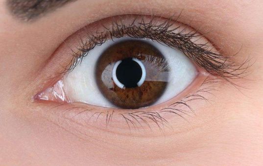 于姚藝美醫(yī)療美容：高品質正規(guī)植發(fā)、眼鼻整形、吸脂