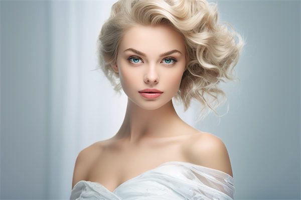 上眼皮凹陷填充脂肪價(jià)格大揭秘，輕松維持自然飽滿長達(dá)十年