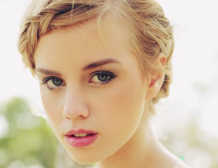 上海第九人民醫(yī)院眼袋去哪個醫(yī)生好？費用如何？丁偉醫(yī)生評價分享