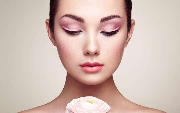 杭州注射玻尿酸價格一覽：格萊美、藝星等知名品牌對比