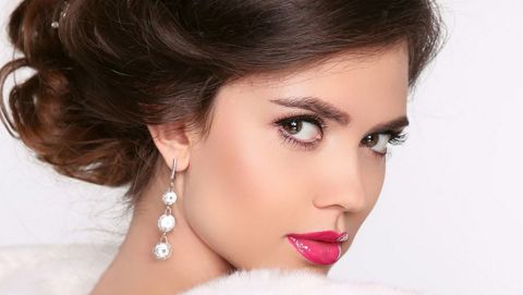 伊婉和艾莉薇：兩種玻尿酸對比，哪種更適合你的護膚需求？