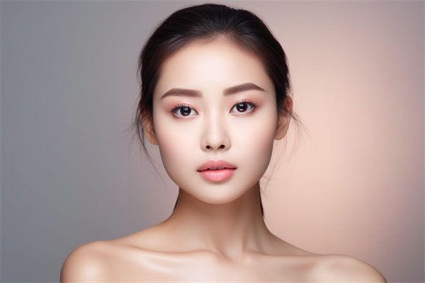 果酸煥膚全攻略：價(jià)格、適合人群、注意事項(xiàng)詳解