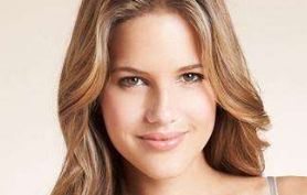 武漢哪家醫(yī)院治療招風(fēng)耳效果好？白年江岳耳再造價(jià)格怎么樣？