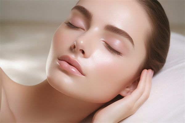 上瞼下垂矯正：了解術(shù)后可能的后遺癥_1