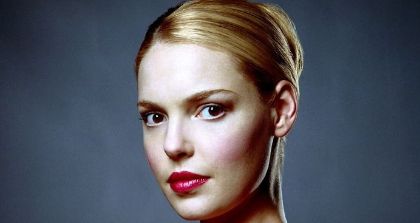 北京瑞麗詩植發(fā)技術(shù)優(yōu)勢揭秘：3位專家解讀價格及口碑