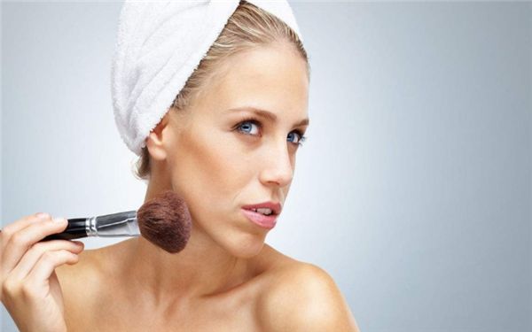 北京潤美玉之光：自體脂肪豐面頰醫(yī)生指南