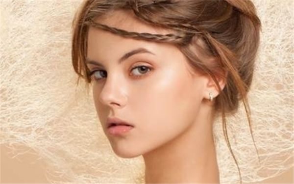 重慶奧麗整形美容門診部——技術(shù)專業(yè)、聲譽卓越！