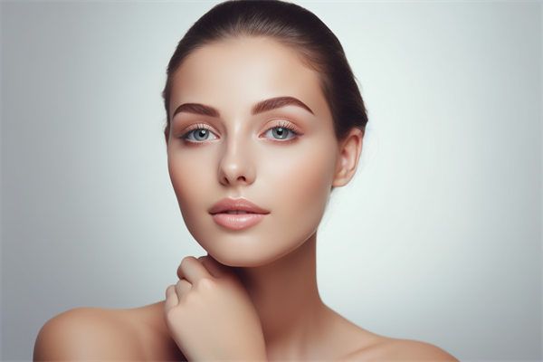 美杜莎雙眼皮恢復(fù)效果怎么樣？真實(shí)案例分享，看看術(shù)后恢復(fù)情況~