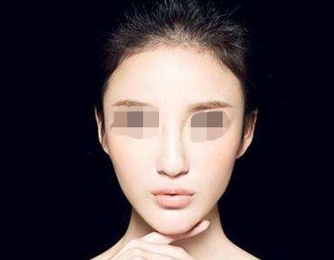 濟(jì)寧經(jīng)典祛斑醫(yī)院推薦，治療效果一覽無余