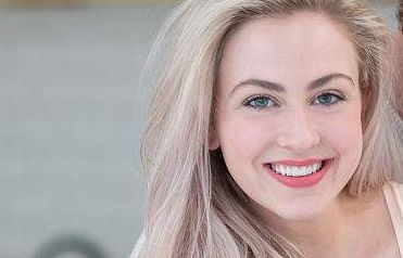 蔣海越：1965年出生，耳朵手術(shù)專家現(xiàn)仍從事手術(shù)工作