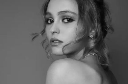 濟(jì)南海峽十月美膚節(jié)活動(dòng)：鉑金超聲炮專享價(jià)曝光，限時(shí)僅需4980元