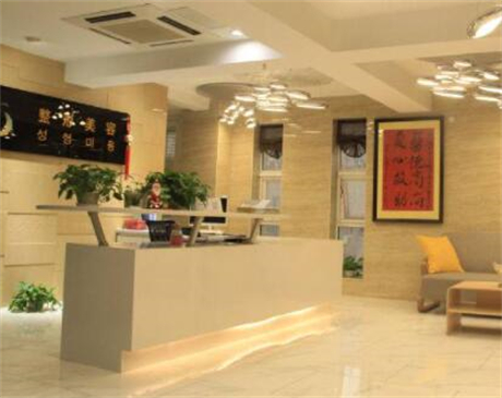 西安醫(yī)學院附屬醫(yī)院整形美容科