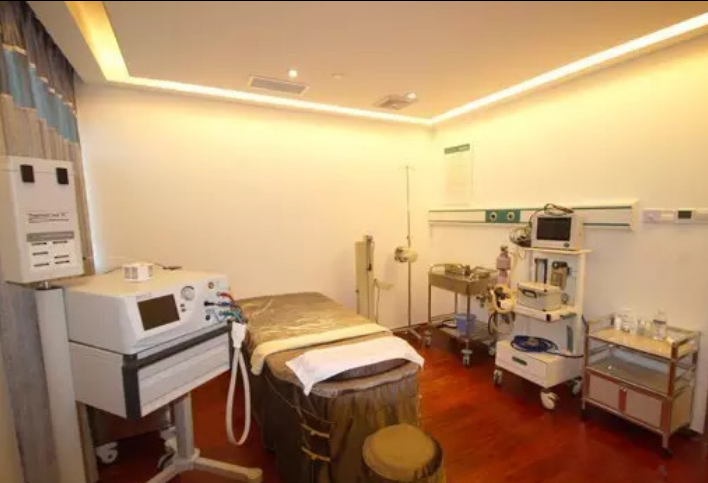 平頂山友誼袁東醫(yī)療美容門診部