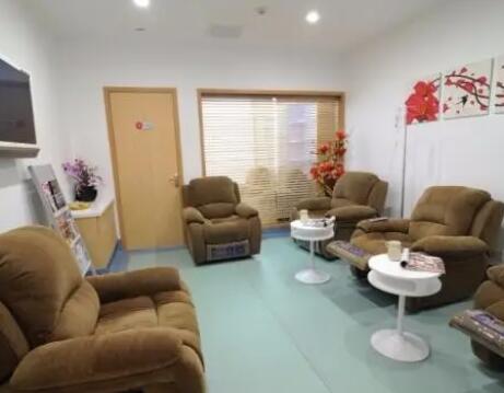 武漢小忠麗格醫(yī)療美容