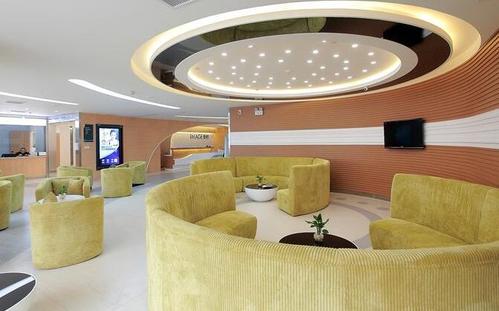 重慶曼格醫(yī)學(xué)美容診所