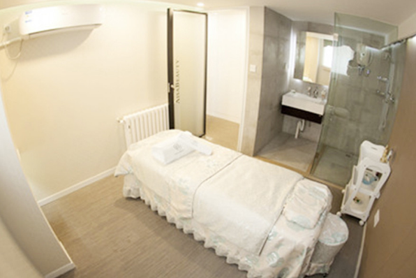 青島亞美妍醫(yī)療美容醫(yī)院