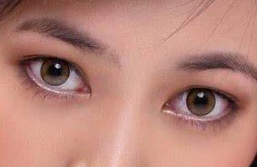 無錫耳軟骨隆鼻術醫(yī)生