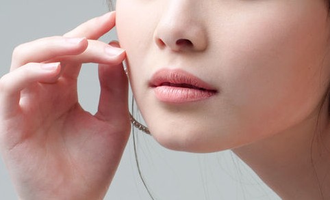 貴陽剝離去眼睛細(xì)紋醫(yī)生