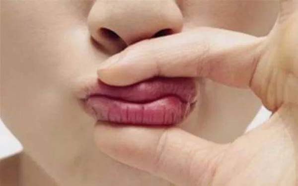 蘇州抽脂填充額頭醫(yī)生