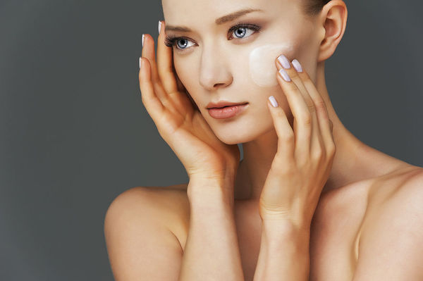 長(zhǎng)沙上眼瞼松弛手術(shù)醫(yī)生