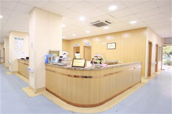 上海虹橋醫(yī)院去疤修復(fù)中心