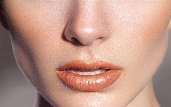 上海OPT光子嫩膚醫(yī)生