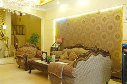 鄭州出水芙蓉醫(yī)療美容門診部