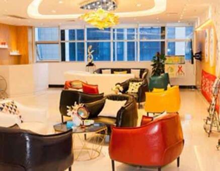 南寧美人制造醫(yī)療美容門診部