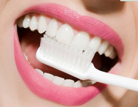 上海埋線提升面部抗衰醫(yī)生