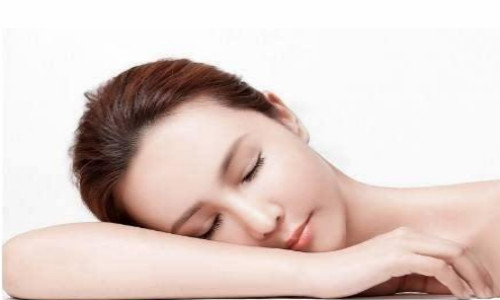 武漢韓式無痕隆胸醫(yī)生