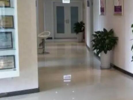 廣西壯族自治區(qū)人民醫(yī)院整形激光美容中心