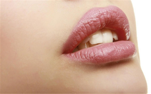 成都胸部美容醫(yī)生