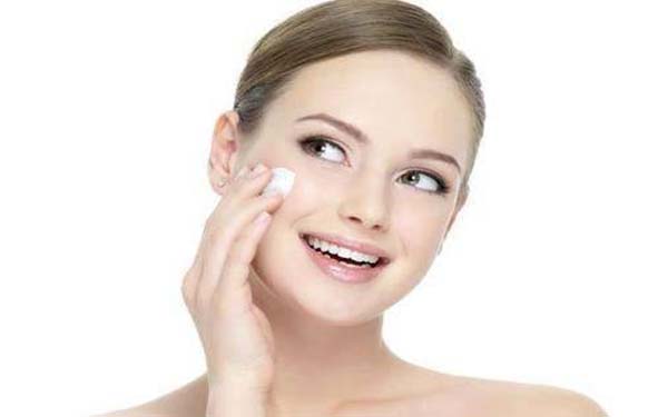 上海專業(yè)整形醫(yī)院推薦：發(fā)現(xiàn)美麗胸型的前五家