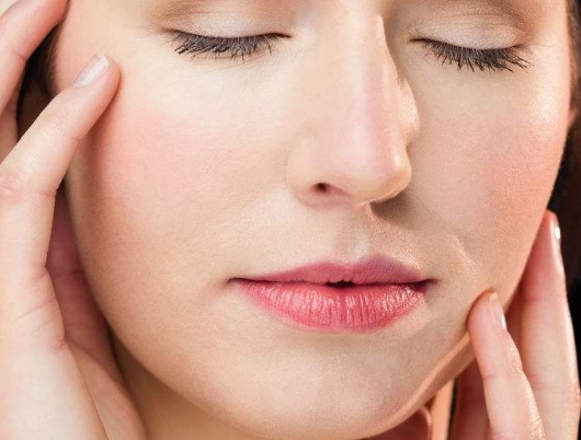 佛山脂肪眉間紋填充醫(yī)生