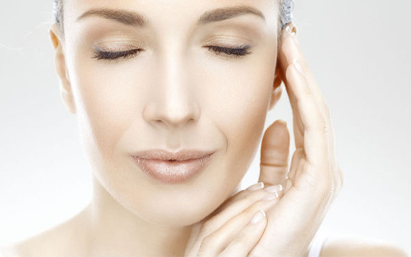 恩施隆胸整形醫(yī)院推薦：美容世界、自信醫(yī)療、時尚美妝、瑞恩醫(yī)院！一同探尋吧！