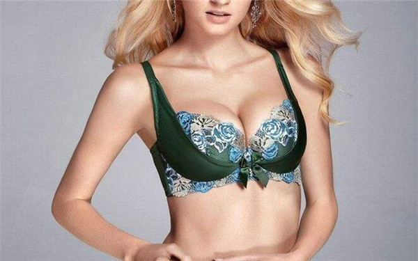 赤峰最佳雙眼皮整形醫(yī)院匯總揭曉！夏季中醫(yī)門診推薦入選_最新價目表曝光，幫你參考