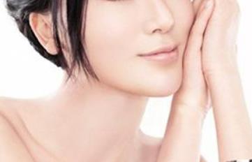 綿陽激光去眼下皺紋醫(yī)生